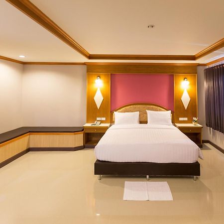 Thungtawan Hotel Nakhon Si Thammarat Ngoại thất bức ảnh