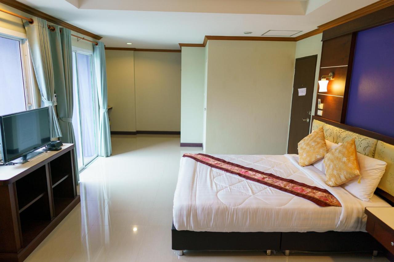 Thungtawan Hotel Nakhon Si Thammarat Ngoại thất bức ảnh