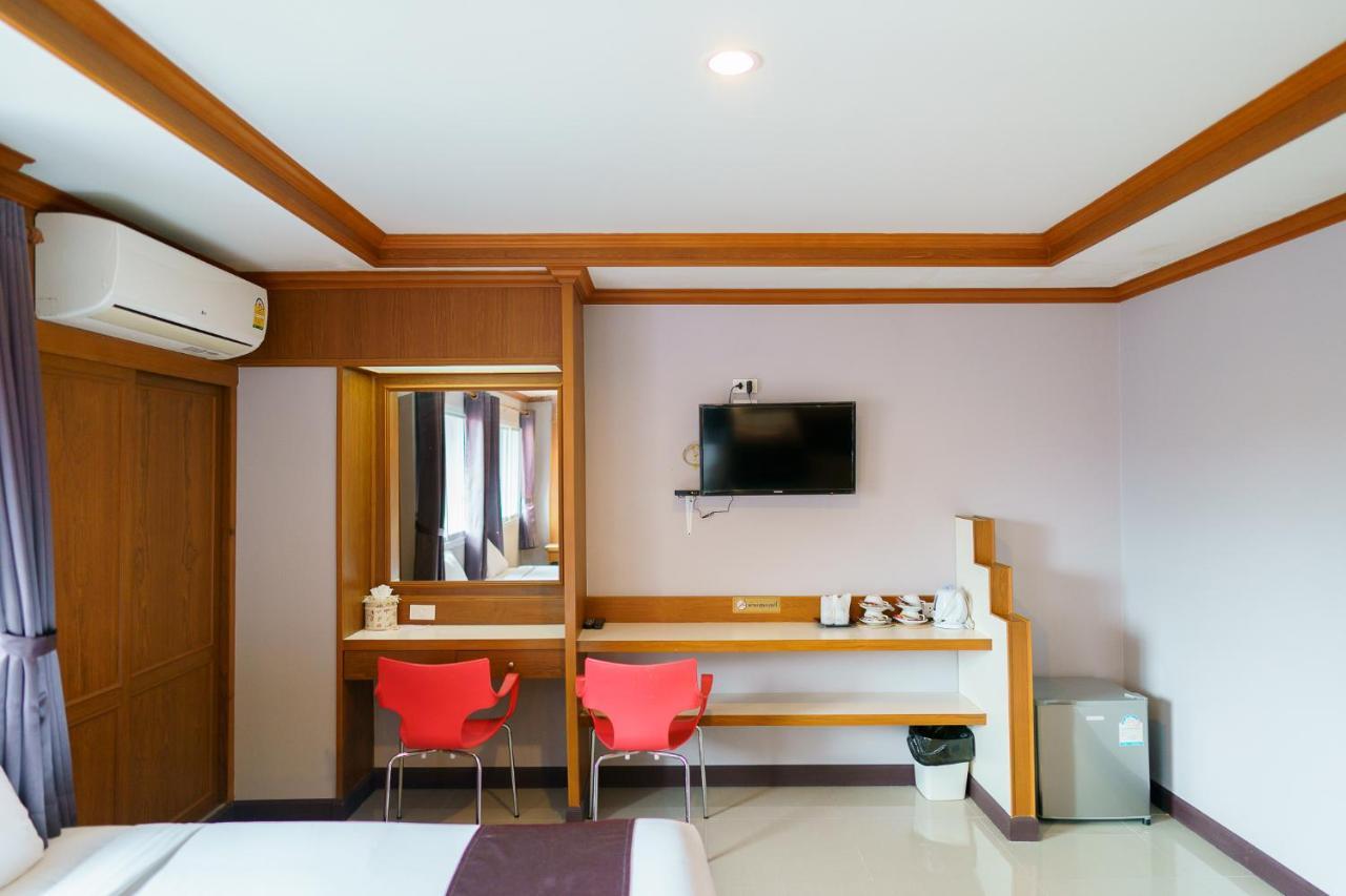 Thungtawan Hotel Nakhon Si Thammarat Ngoại thất bức ảnh