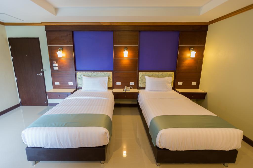 Thungtawan Hotel Nakhon Si Thammarat Ngoại thất bức ảnh